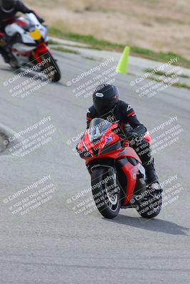 media/Mar-05-2023-TrackXperience (Sun) [[a95d40e56a]]/Group 2/session 2 turn 4/